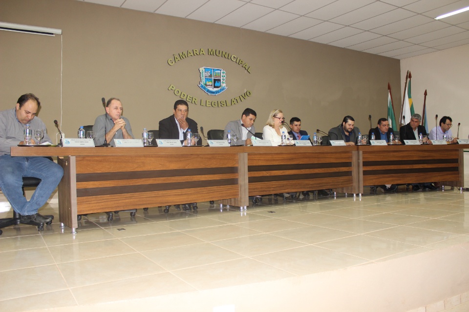 Com a participação do Vereador Interino, Câmara Municipal realiza Sessão Ordinária