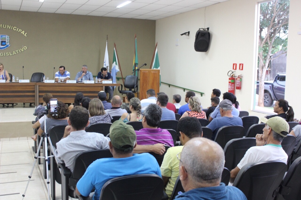 Câmara Municipal realiza última Sessão Extraordinária no ano de 2017