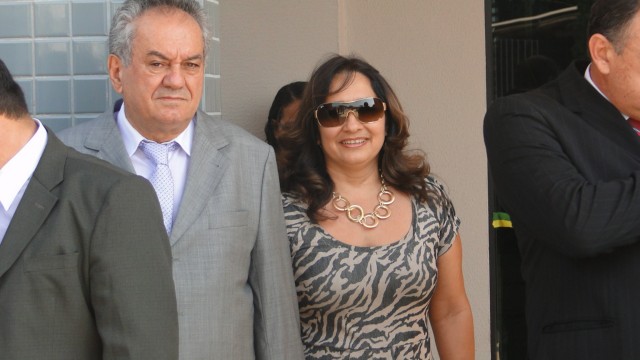 Autoridades participam da inauguração do novo Fórum de Bonito