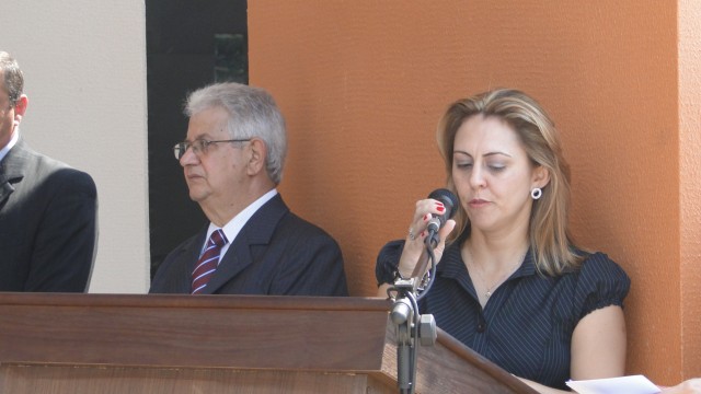 Autoridades participam da inauguração do novo Fórum de Bonito