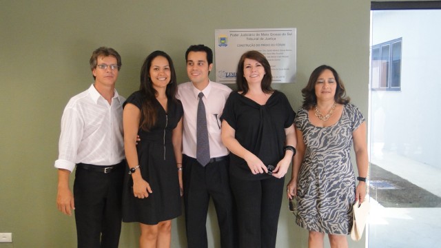 Autoridades participam da inauguração do novo Fórum de Bonito