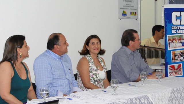 CRAS agora tem o nome da Dra. Irene dos Santos