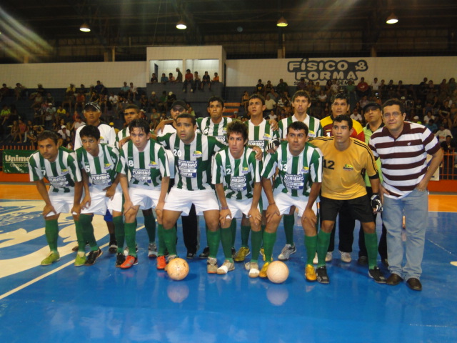 VEREADORES PRESTIGIARAM OS JOGOS DA 33ª COPA DE FUTSAL REALIZADOS EM BONITO.