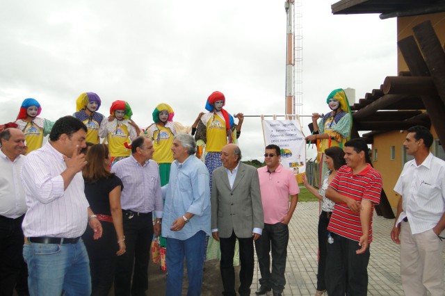 Senador Delcídio e Prefeitura Municipal de Bonito viabilizam convênio para o Centro de Múltiplo Uso.
