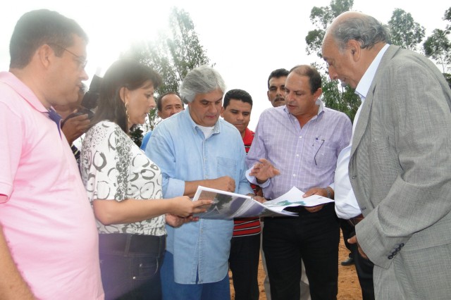 Senador Delcídio e Prefeitura Municipal de Bonito viabilizam convênio para o Centro de Múltiplo Uso.