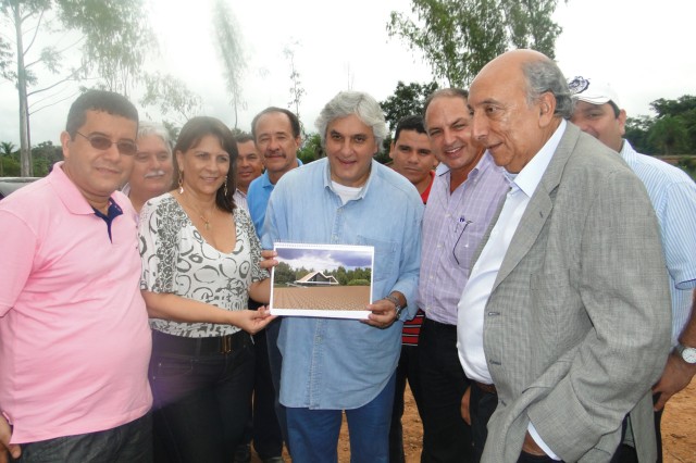 Senador Delcídio e Prefeitura Municipal de Bonito viabilizam convênio para o Centro de Múltiplo Uso.