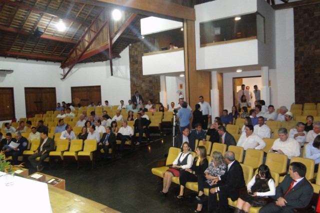 Entrega de título de Cidadão Bonitense.