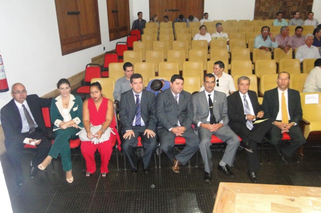 Entrega de título de Cidadão Bonitense.