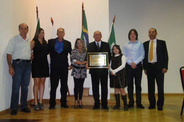 Entrega de título de Cidadão Bonitense.