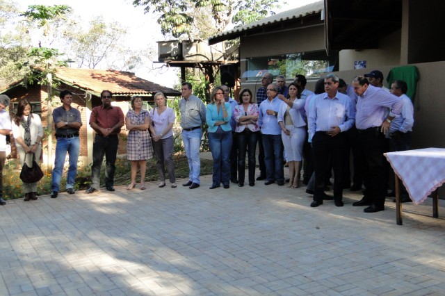 Vereadores participam de inaugurações.