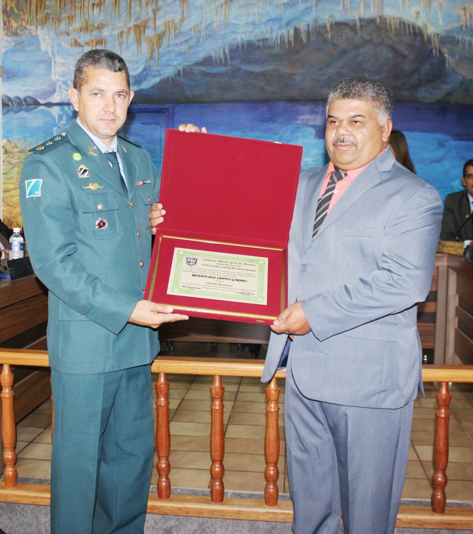 Entrega de Título de Cidadão Bonitense