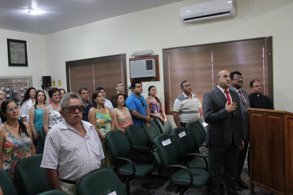 Sessão Solene Marca Início do Ano Legislativo de 2015