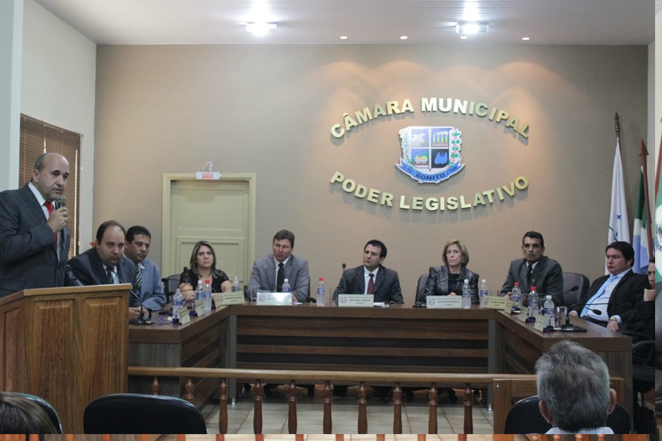 Sessão Solene Marca Início do Ano Legislativo de 2015
