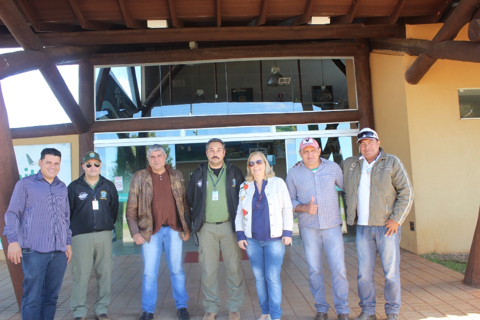Superintendente viário da Seinfra visita Câmara Municipal de Bonito