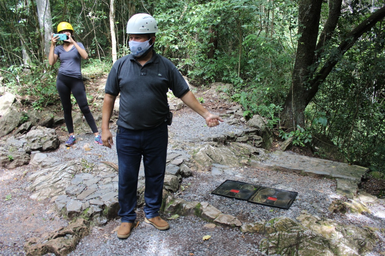 Gruta do Lago Azul reabre para o público seguindo todos os protocolos de biossegurança. Gruta do Lago Azul reabre para o público seguindo todos os protocolos de biossegurança.